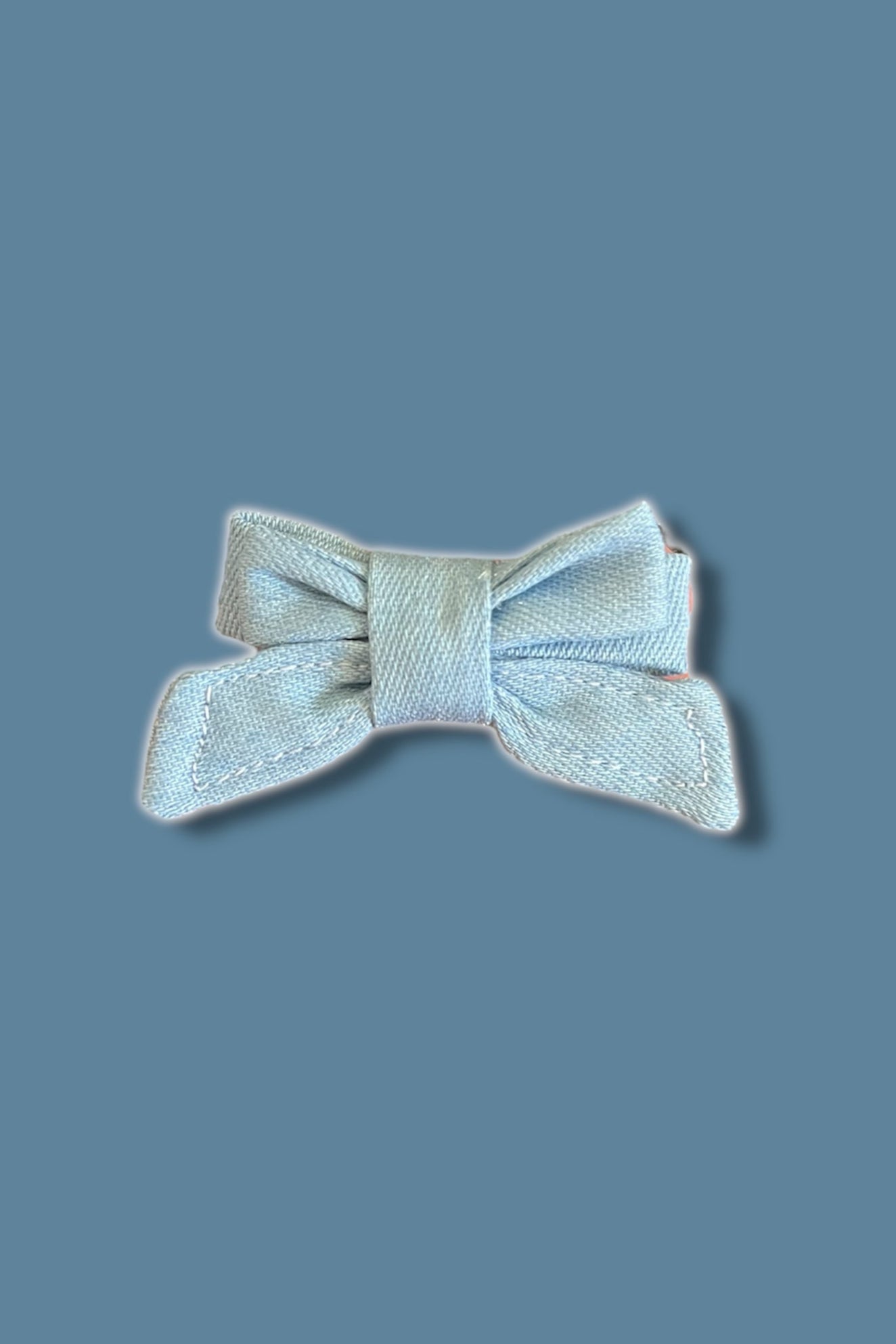 Tiny Bows - Single