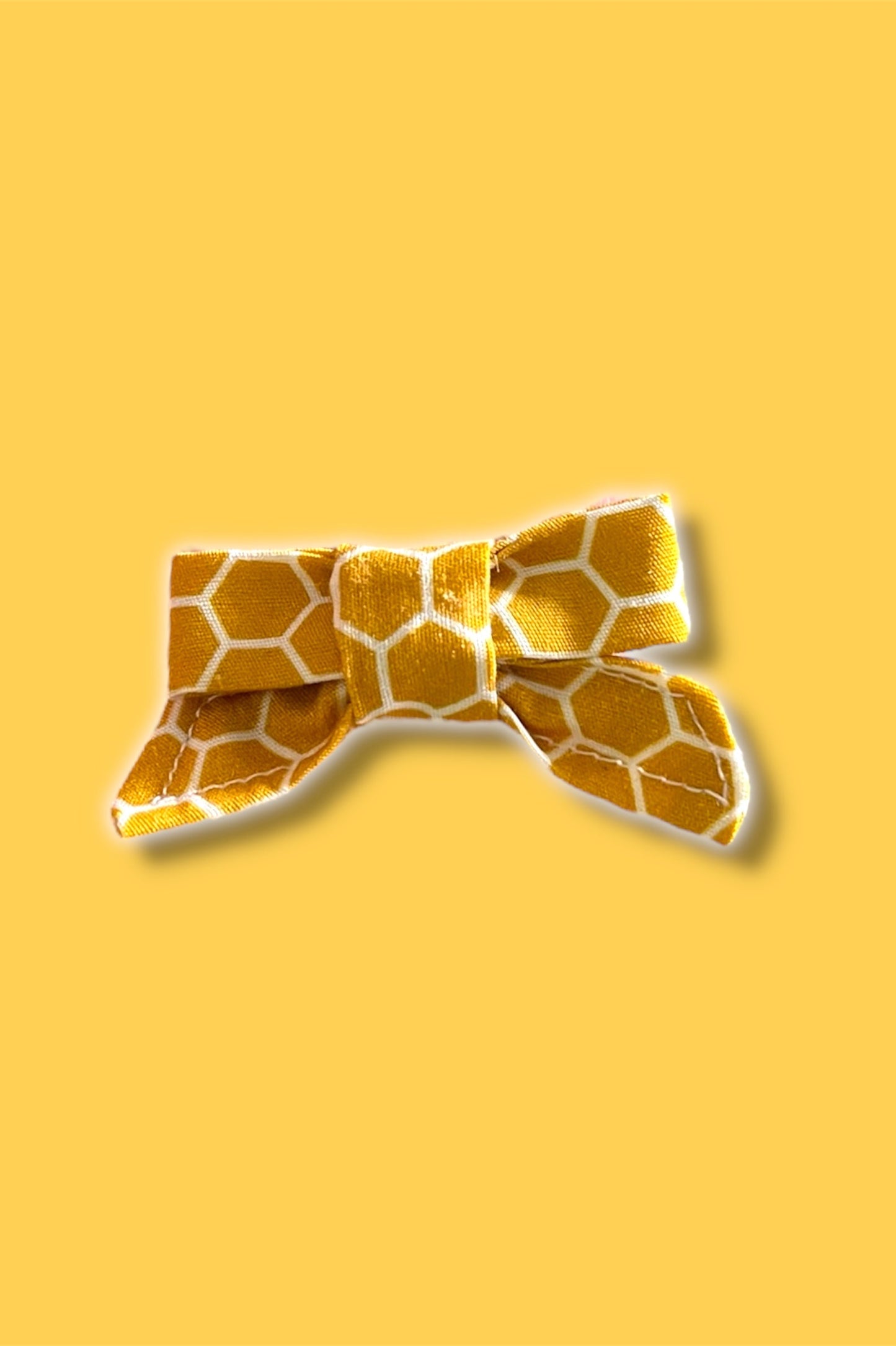 Tiny Bows - Single